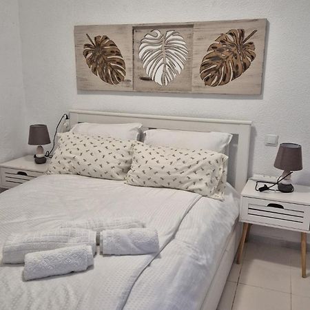 Cozy Bungalow In Urb La Marina With Shared Pool San Fulgencio エクステリア 写真