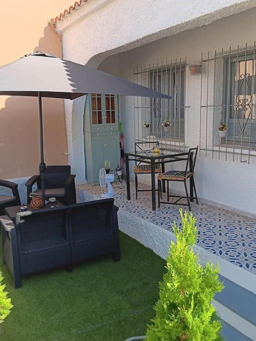 Cozy Bungalow In Urb La Marina With Shared Pool San Fulgencio エクステリア 写真